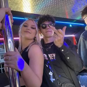 Meet your Posher, Hayley